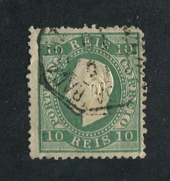 1879/80 - Afinsa nº 49D. D. Luis I, fita direita novas cores.Selo de 10 reis usado. VERDE AZUL. Papel liso, denteado 12 1/2. Canto curto e pequeno vinco.