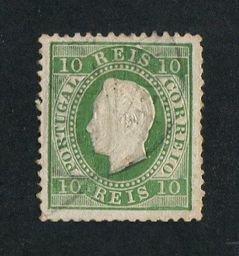 1879/80 - Afinsa nº 49i. D. Luis I, fita direita novas cores. Selo de 10 reis usado. VERDE. Papel porcelana, denteado 12 1/2. Em boas condições.