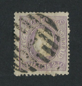 1867/70 - Afinsa nº 35. D. Luís I, fita curva denteado. Selo de 240 reis usado. Em boas condições.