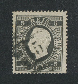1870/6 - Afinsa nº 36N. D. Luis I, fita direita.Selo de 5 reis usado. Papel liso denteado 13 1/2. Apresenta um pequeno vinco.
