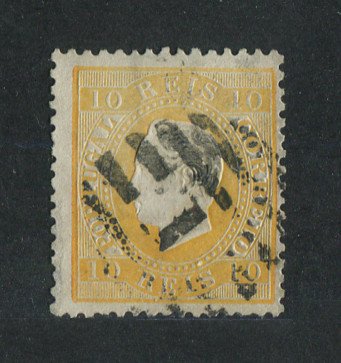 1870/6 - Afinsa nº 37. D. Luis I, fita direita.Selo de 10 reis usado. Papel liso, denteado 12 1/2. Pequena transparência.